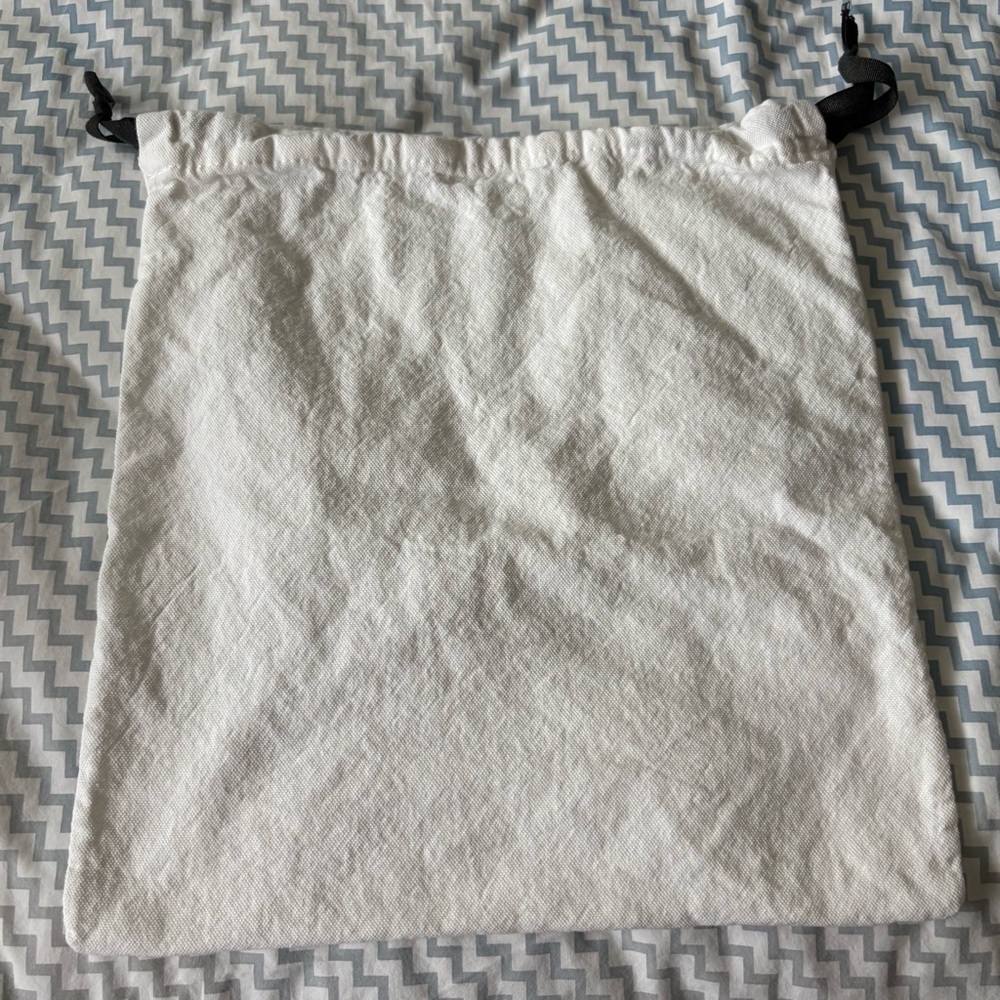 CELINE Small White Dust Bag Drawstring 12 x 13 inches - Picture 3 of 8
